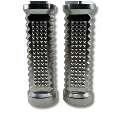 ROAD QUEEN 2018-2024 SOFTAIL RIDER PEGS